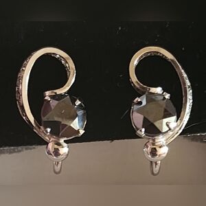 Vtg Sorrento Sterling Black/ Purple Hematite Filagree Screw Back Earrings